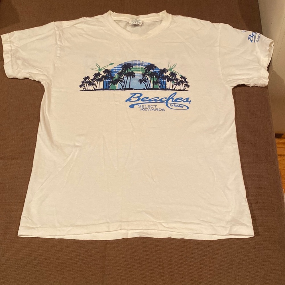 NEW BNWOT Beaches By Sandals Select Turks & Caicos Short-Sleeve T-shirt Youth L
